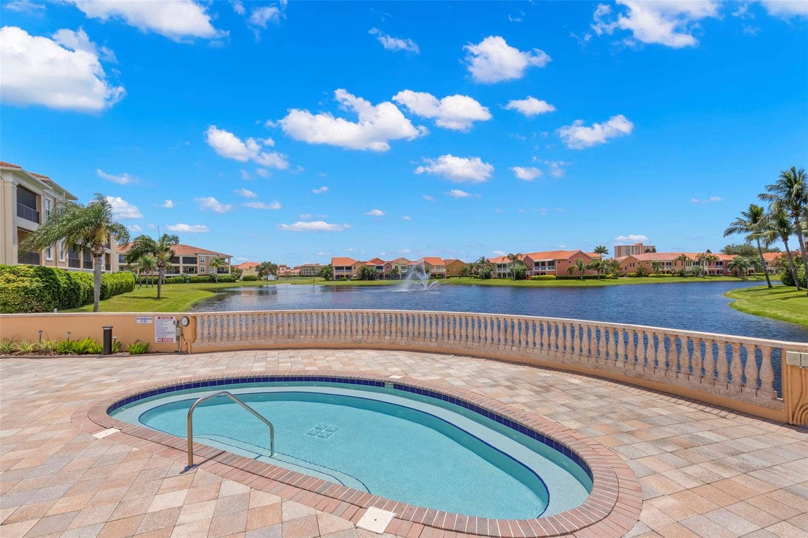 47A BAYVIEW COURT S, St Petersburg, FL 33711 47A BAYVIEW COURT S, St Petersburg, FL 33711