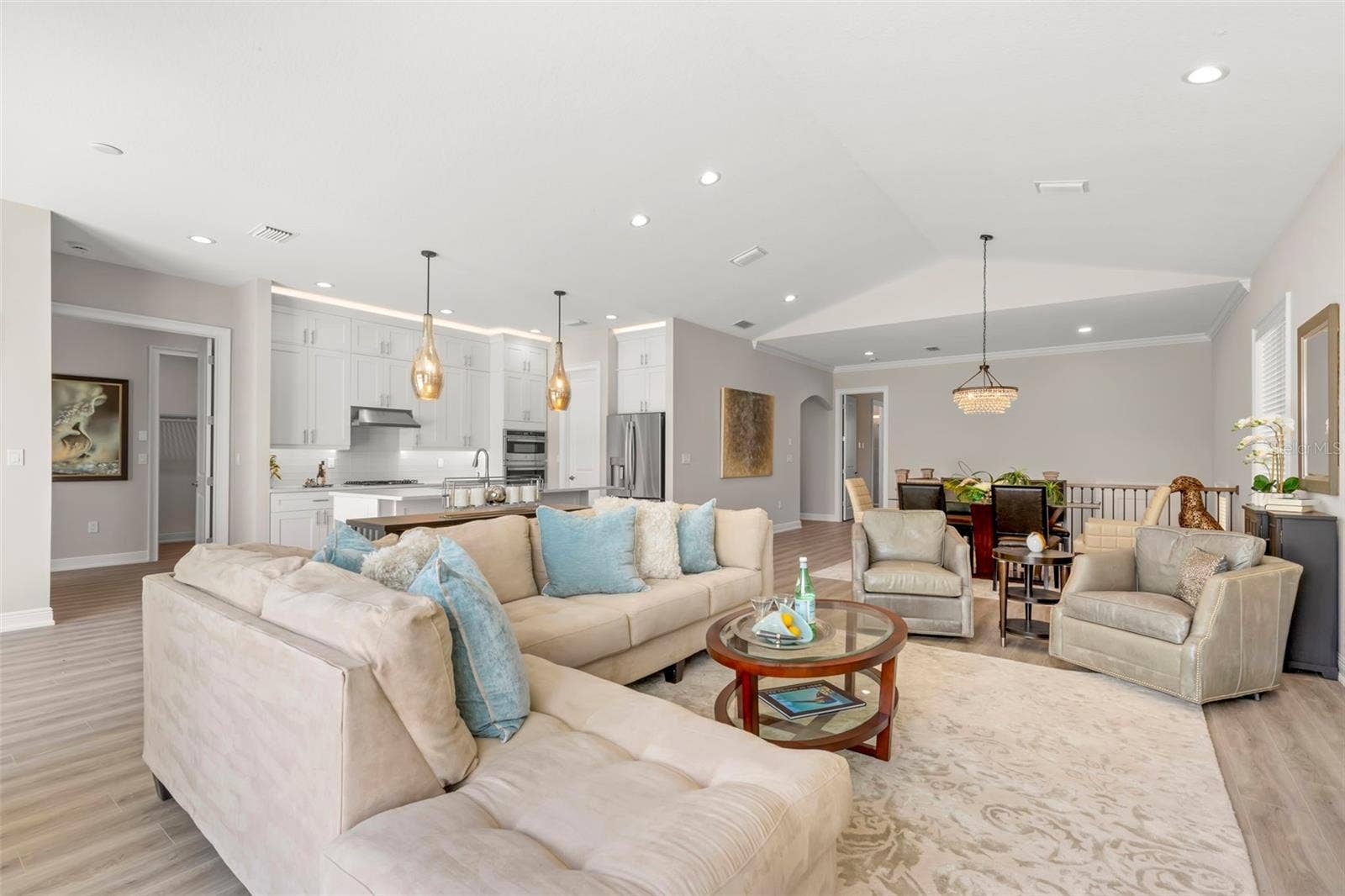 47A BAYVIEW COURT S, St Petersburg, FL 33711 47A BAYVIEW COURT S, St Petersburg, FL 33711