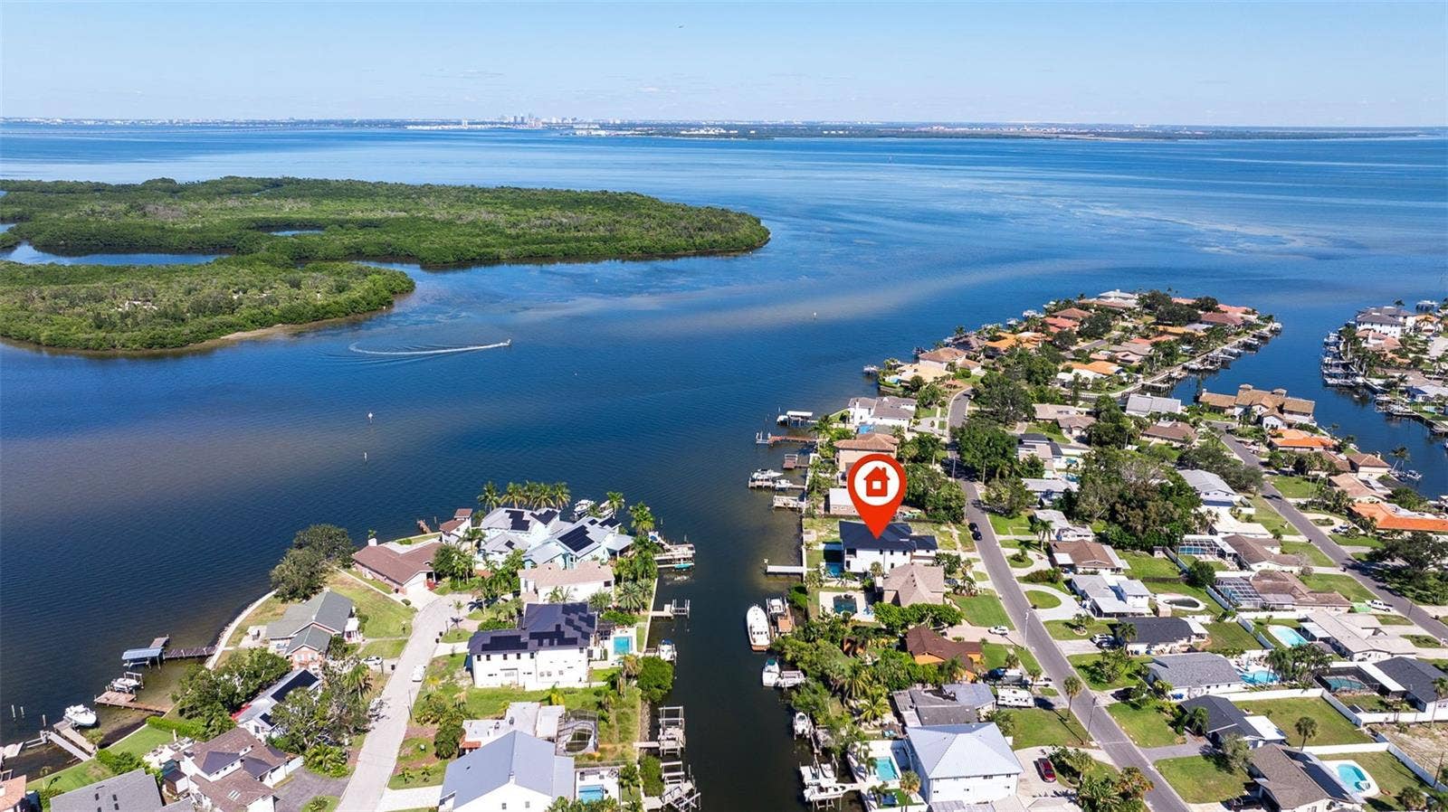 2121 BAYOU GRANDE BOULEVARD NE, St Petersburg, FL 33703 2121 BAYOU GRANDE BOULEVARD NE, St Petersburg, FL 33703
