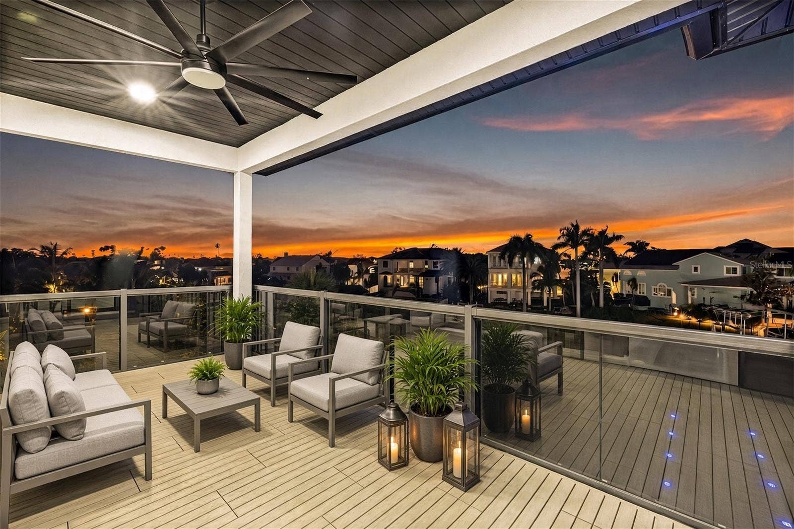 2121 BAYOU GRANDE BOULEVARD NE, St Petersburg, FL 33703 2121 BAYOU GRANDE BOULEVARD NE, St Petersburg, FL 33703