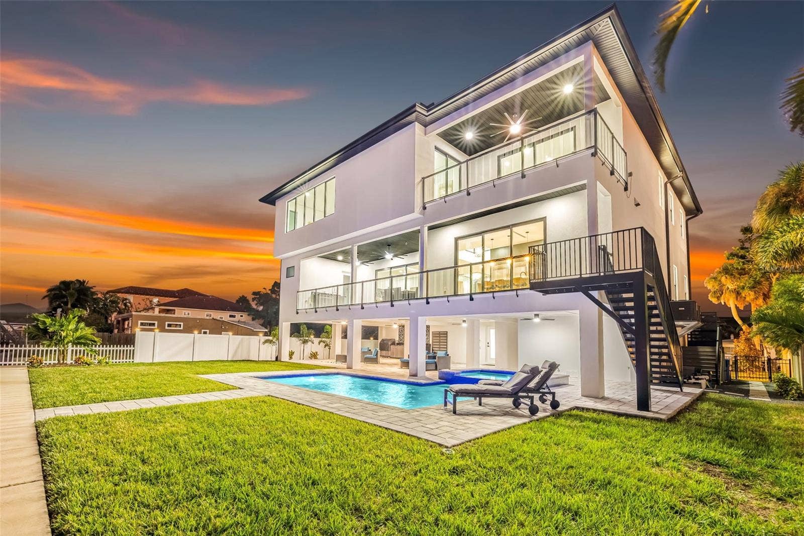 2121 BAYOU GRANDE BOULEVARD NE, St Petersburg, FL 33703 2121 BAYOU GRANDE BOULEVARD NE, St Petersburg, FL 33703