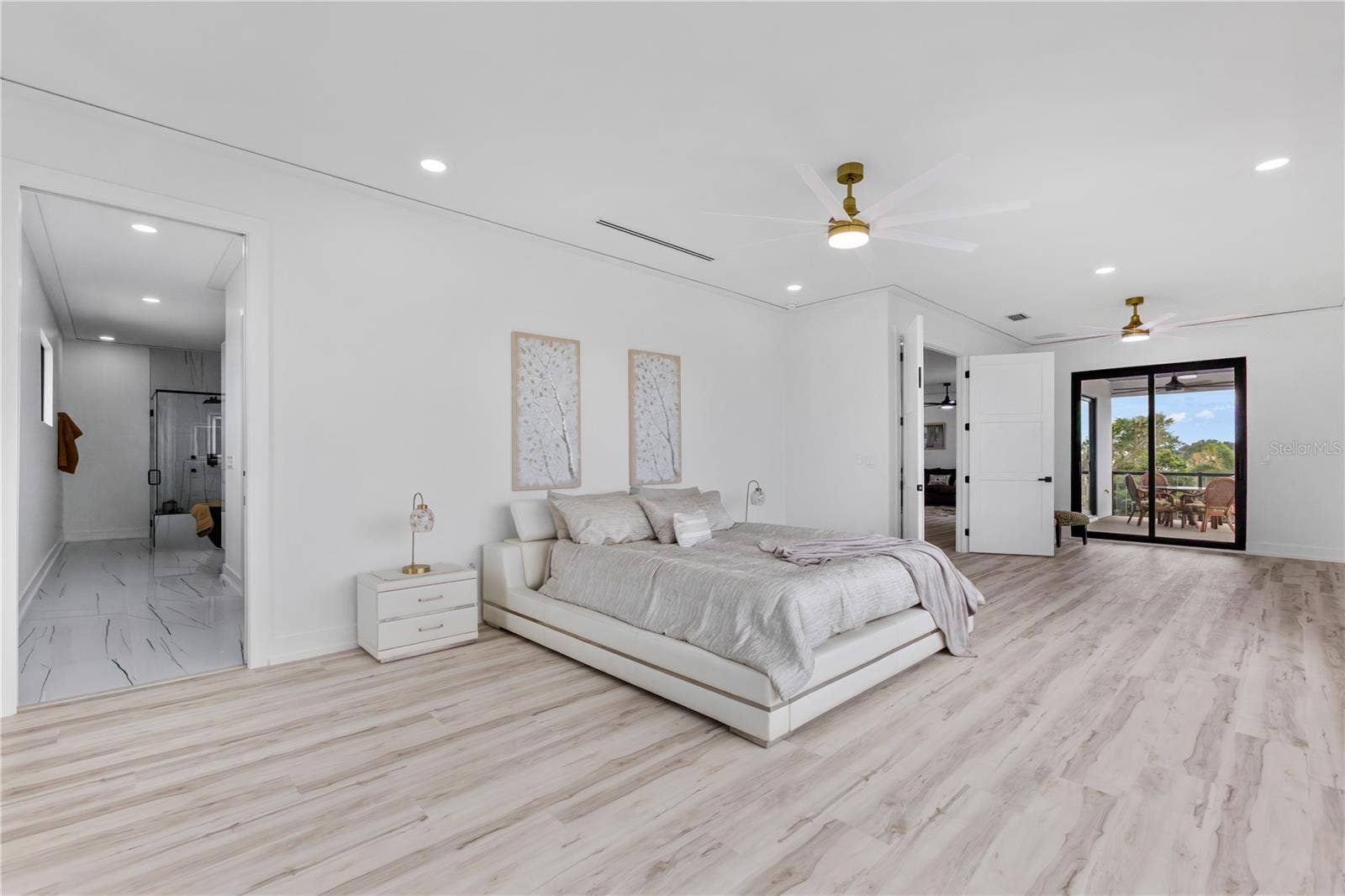 2121 BAYOU GRANDE BOULEVARD NE, St Petersburg, FL 33703 2121 BAYOU GRANDE BOULEVARD NE, St Petersburg, FL 33703