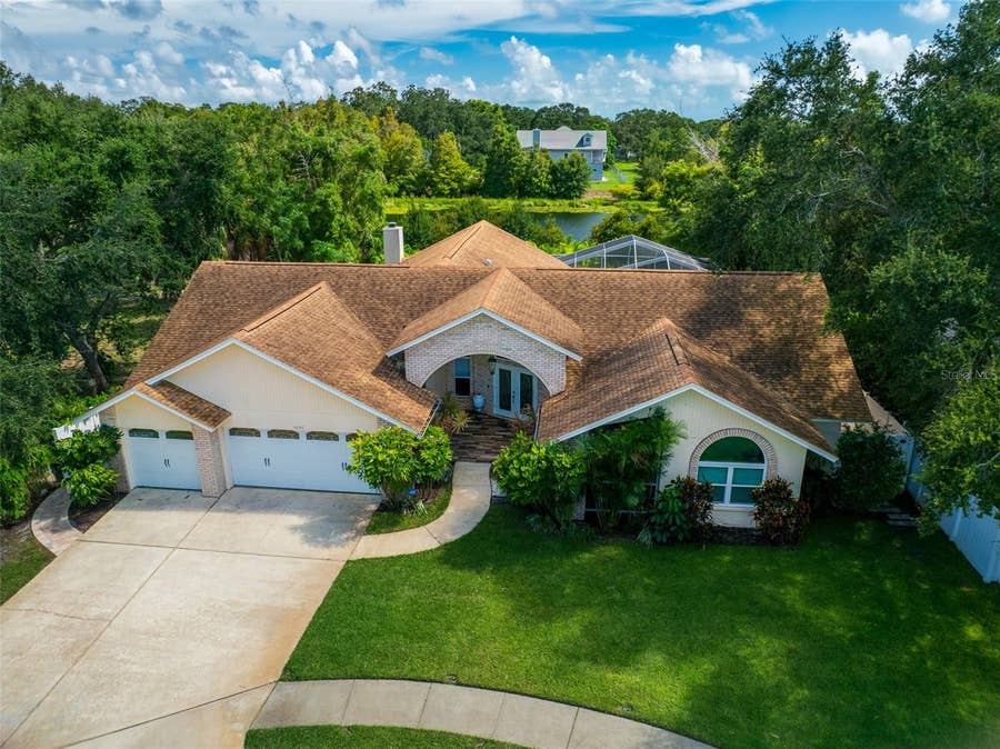 Property photo for 14046 JENNIFER TERRACE, Largo, FL
