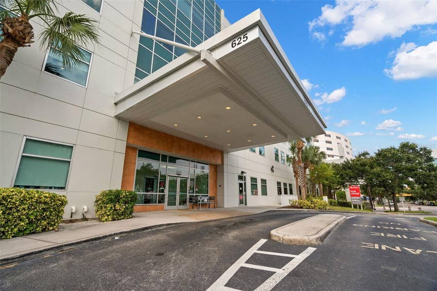 Property photo for 625 6TH AVENUE S, #405, St Petersburg, FL