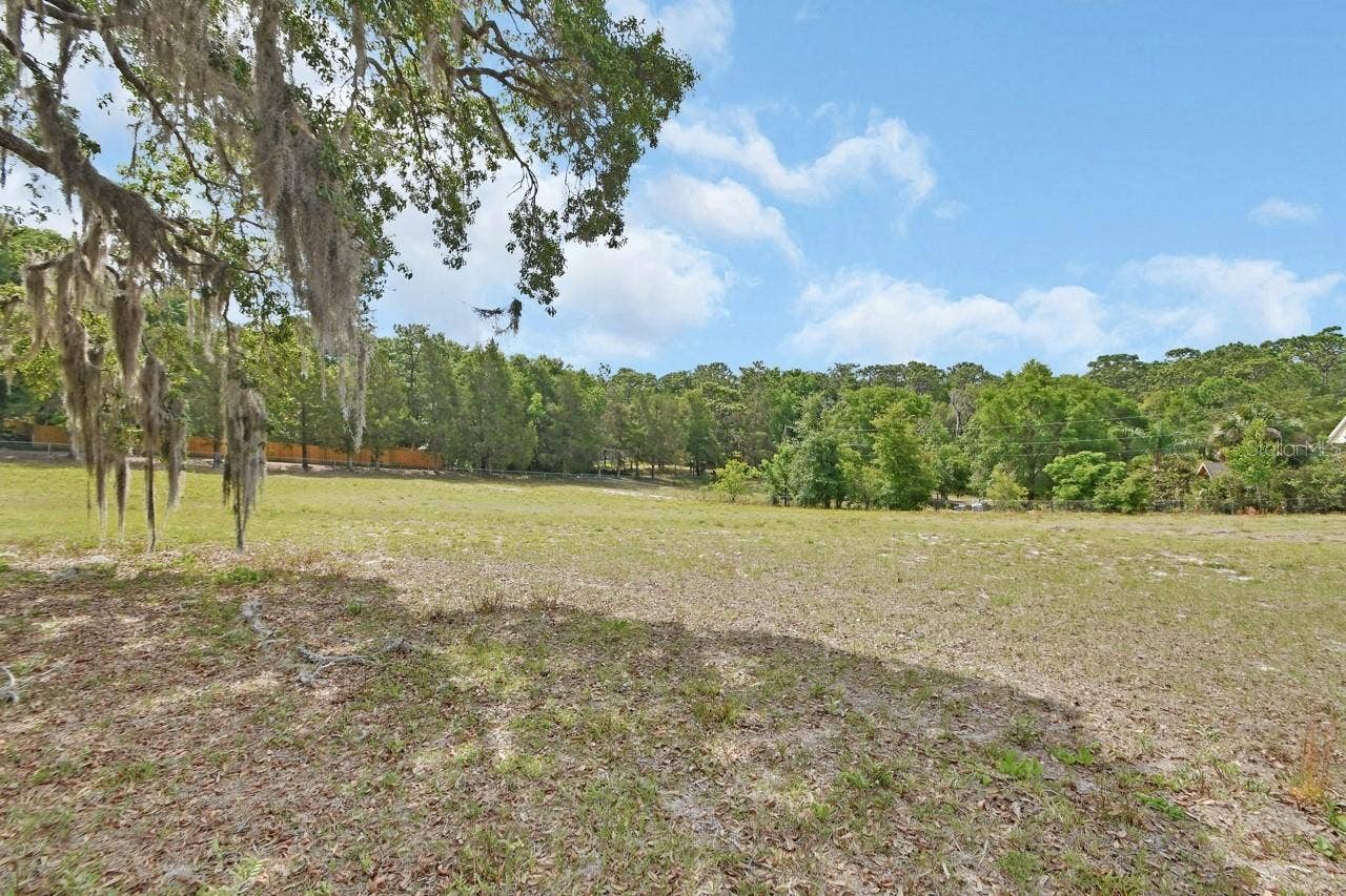 1440 ARROYO VISTA DRIVE, Deland, FL 32724 1440 ARROYO VISTA DRIVE, Deland, FL 32724