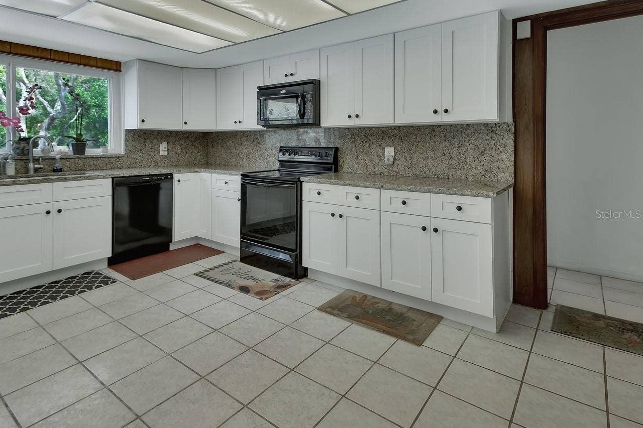 1440 ARROYO VISTA DRIVE, Deland, FL 32724 1440 ARROYO VISTA DRIVE, Deland, FL 32724