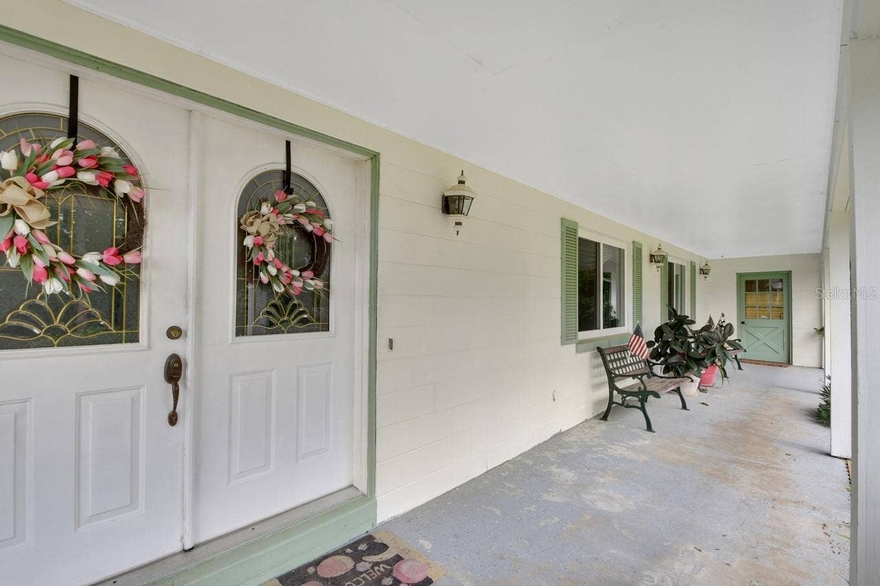 1440 ARROYO VISTA DRIVE, Deland, FL 32724 1440 ARROYO VISTA DRIVE, Deland, FL 32724