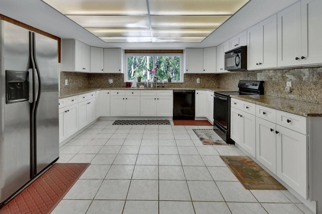 1440 ARROYO VISTA DRIVE, Deland, FL 32724 1440 ARROYO VISTA DRIVE, Deland, FL 32724