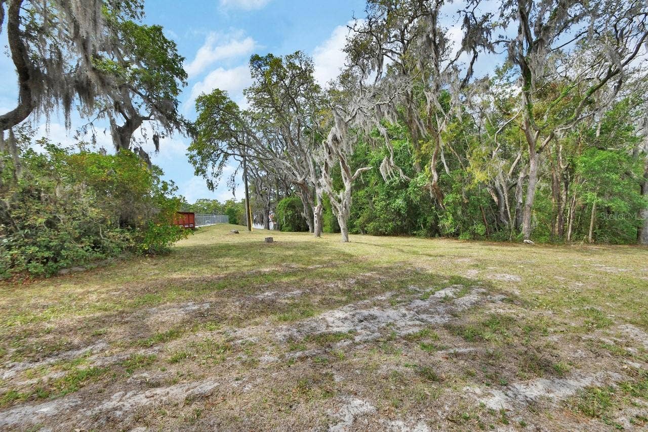 1440 ARROYO VISTA DRIVE, Deland, FL 32724 1440 ARROYO VISTA DRIVE, Deland, FL 32724