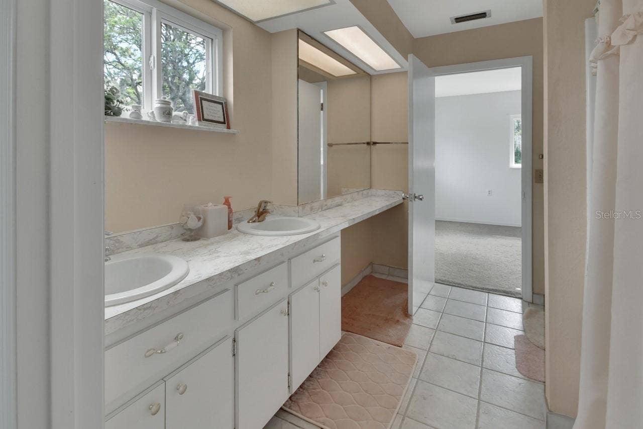 1440 ARROYO VISTA DRIVE, Deland, FL 32724 1440 ARROYO VISTA DRIVE, Deland, FL 32724