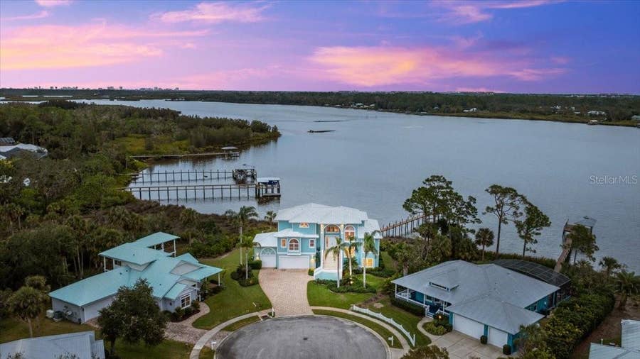 Property photo for 2806 BAY VISTA COURT, New Smyrna Beach, FL