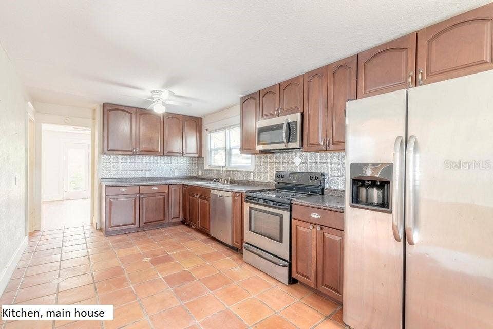 724 N OLEANDER AVENUE, Daytona Beach, FL 32118 724 N OLEANDER AVENUE, Daytona Beach, FL 32118