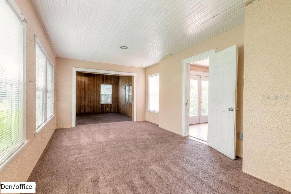 724 N OLEANDER AVENUE, Daytona Beach, FL 32118 724 N OLEANDER AVENUE, Daytona Beach, FL 32118