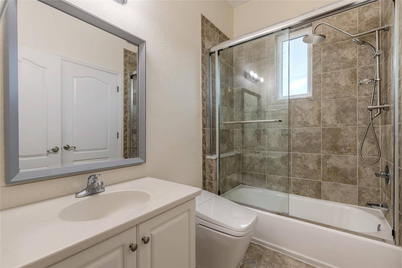 20 PROMENADE AT LIONSPAW, Daytona Beach, FL 32124