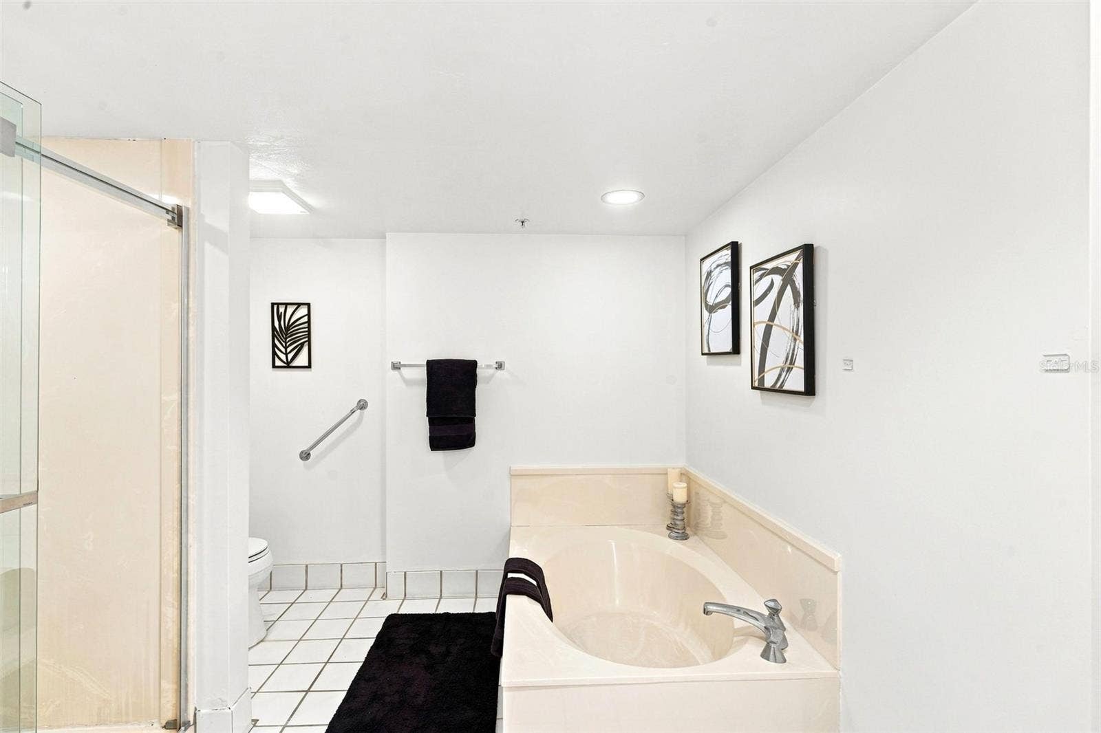 Separate Tub