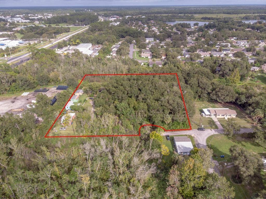 1 SMITH COURT, DeLand, FL 32724 1 SMITH COURT, DeLand, FL 32724