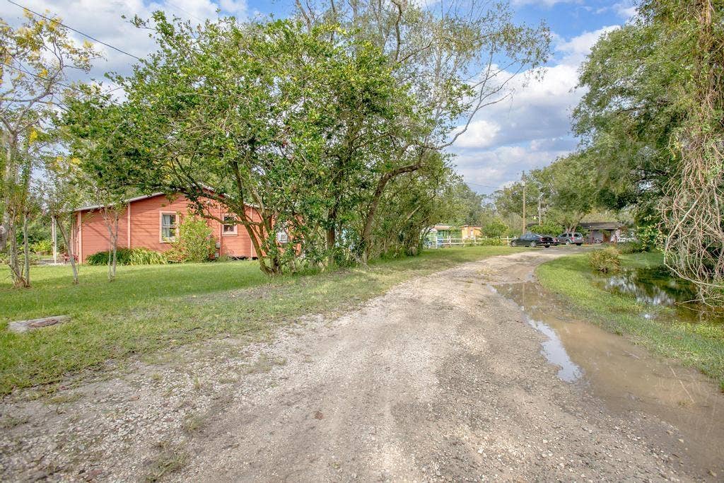 1 SMITH COURT, DeLand, FL 32724 1 SMITH COURT, DeLand, FL 32724