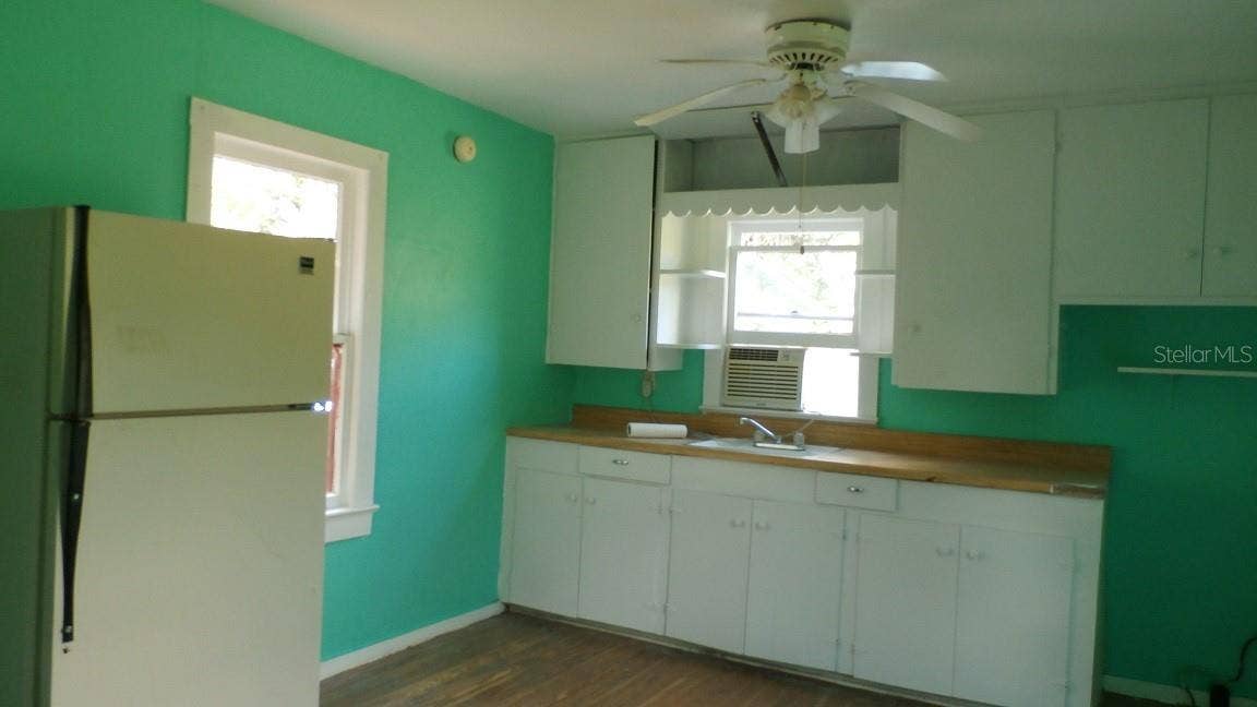 1 SMITH COURT, DeLand, FL 32724 1 SMITH COURT, DeLand, FL 32724