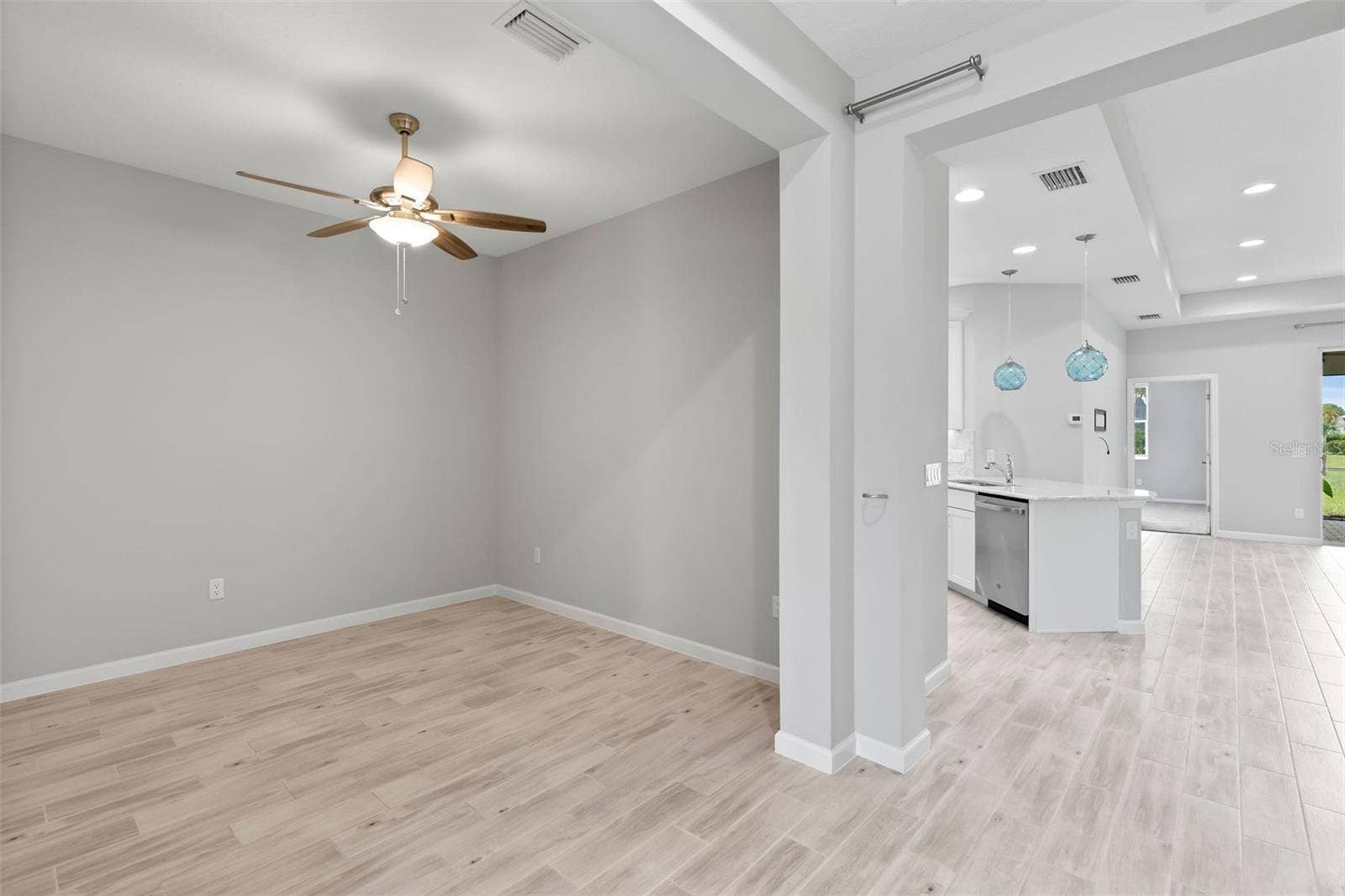 586 LOST SHAKER WAY, Daytona Beach, FL 32124 586 LOST SHAKER WAY, Daytona Beach, FL 32124