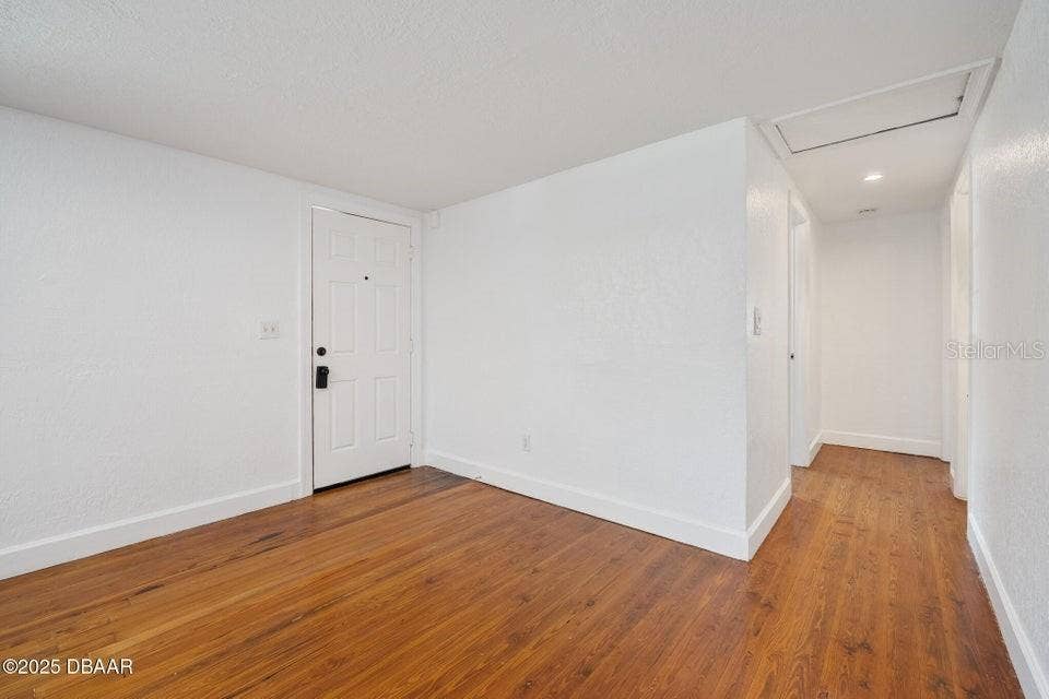 1636 VALENCIA AVENUE, Daytona Beach, FL 32117 1636 VALENCIA AVENUE, Daytona Beach, FL 32117