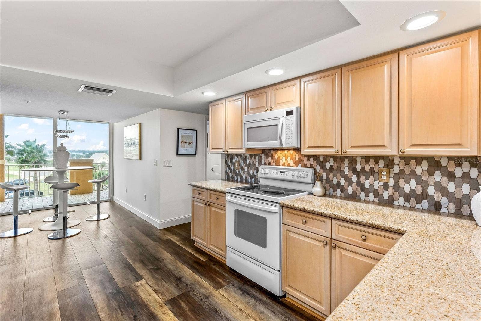 3145 S ATLANTIC AVENUE, #405, Daytona Beach Shores, FL 32118 3145 S ATLANTIC AVENUE, #405, Daytona Beach Shores, FL 32118