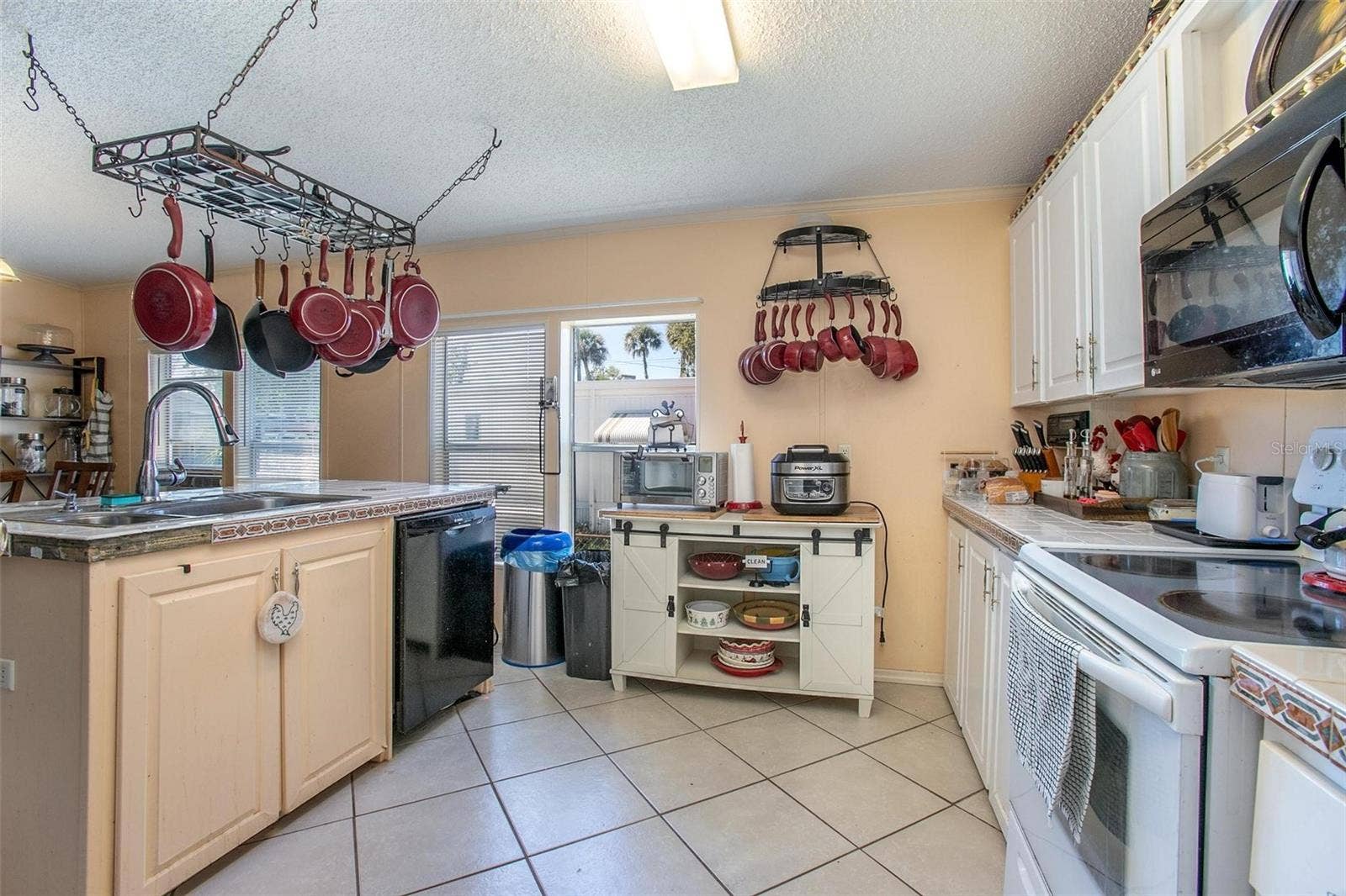 1279 VAGABOND DRIVE, Port Orange, FL 32127 1279 VAGABOND DRIVE, Port Orange, FL 32127