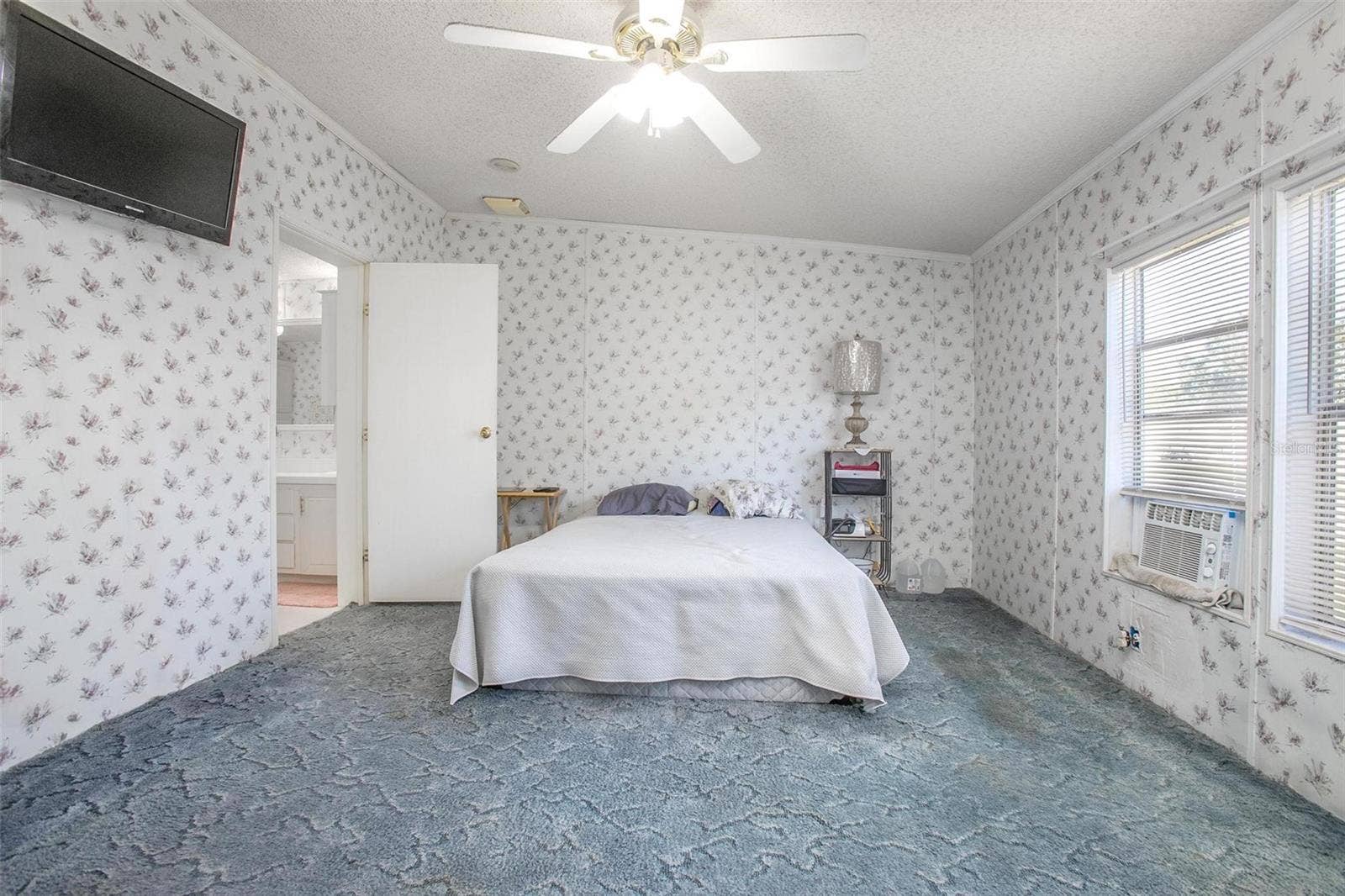 1279 VAGABOND DRIVE, Port Orange, FL 32127 1279 VAGABOND DRIVE, Port Orange, FL 32127