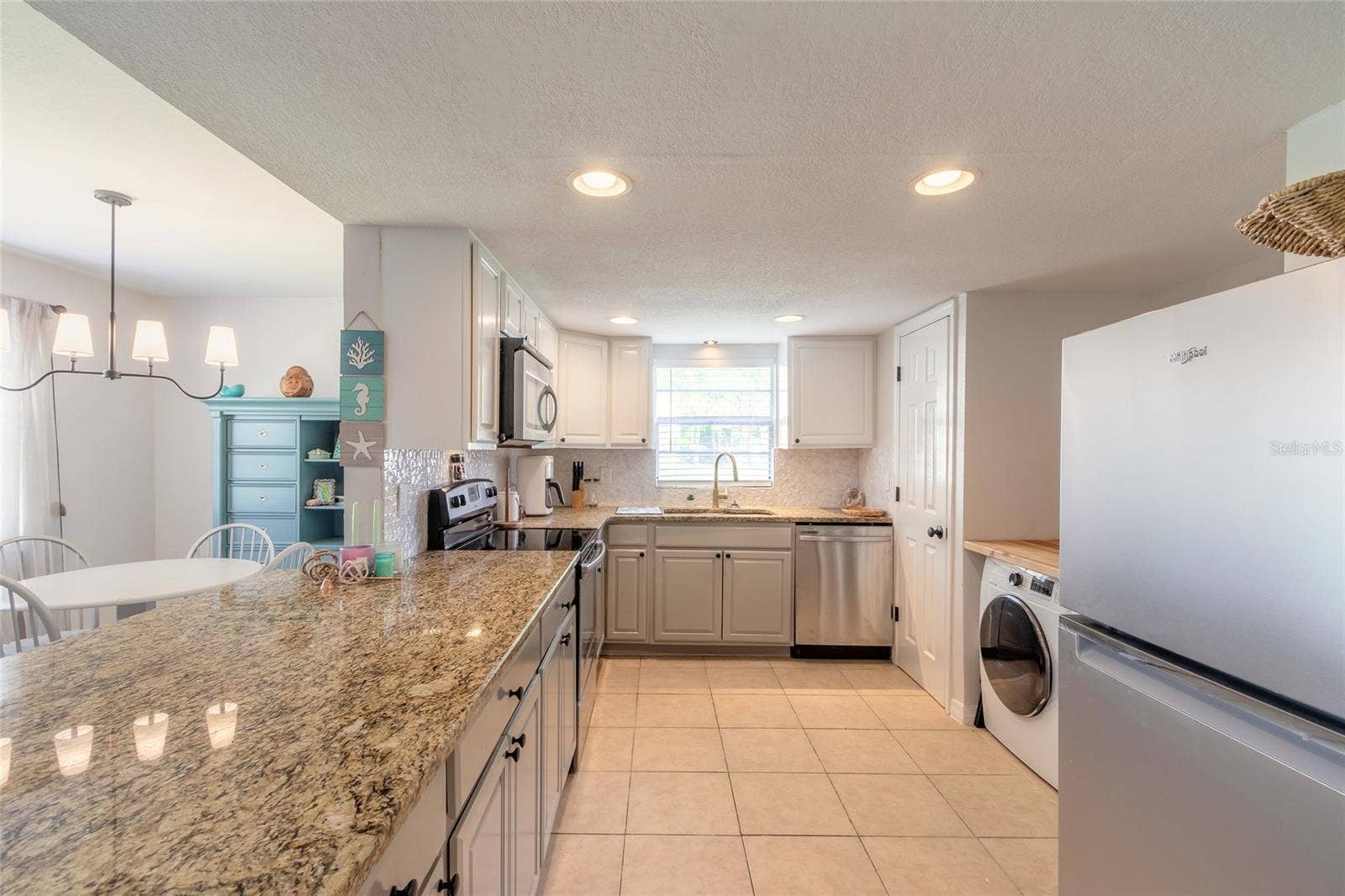415 BANANA CAY DRIVE, #F, South Daytona, FL 32119 415 BANANA CAY DRIVE, #F, South Daytona, FL 32119