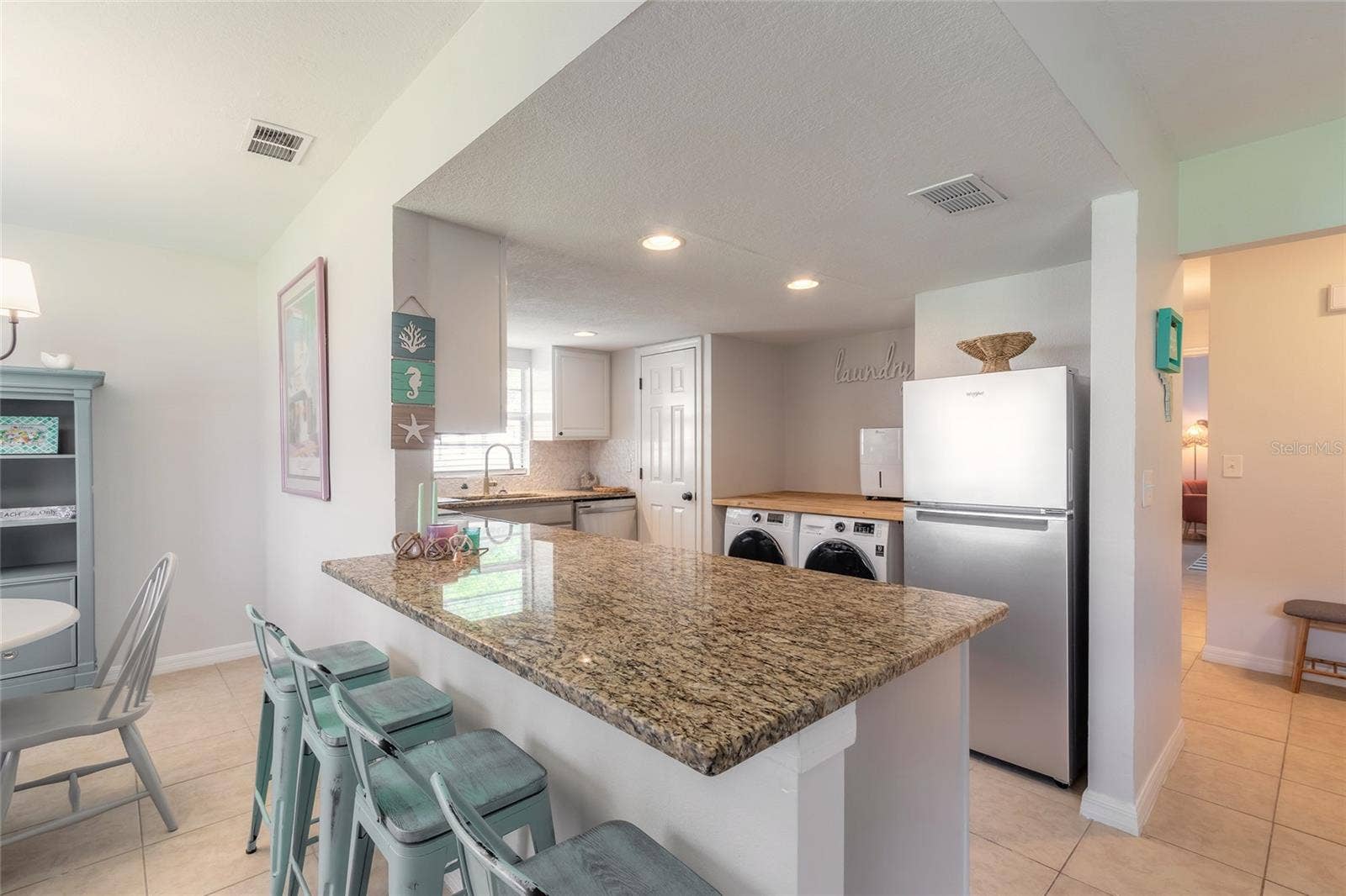415 BANANA CAY DRIVE, #F, South Daytona, FL 32119 415 BANANA CAY DRIVE, #F, South Daytona, FL 32119