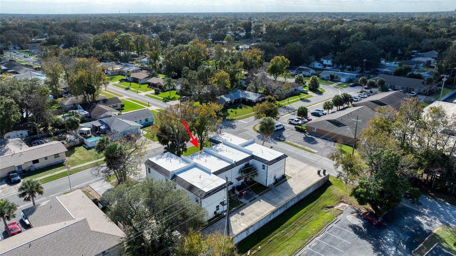 644 NORTHERN ROAD, South Daytona, FL 32119 To the South