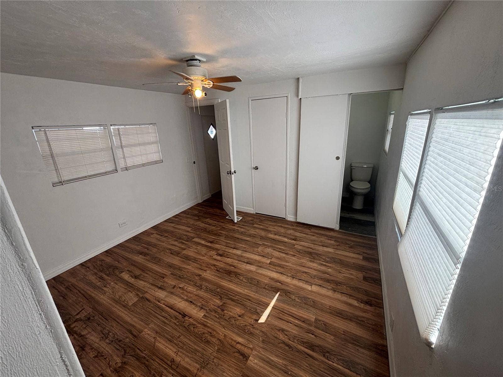 5480 PINELAND AVENUE, Port Orange, FL 32127 5480 PINELAND AVENUE, Port Orange, FL 32127