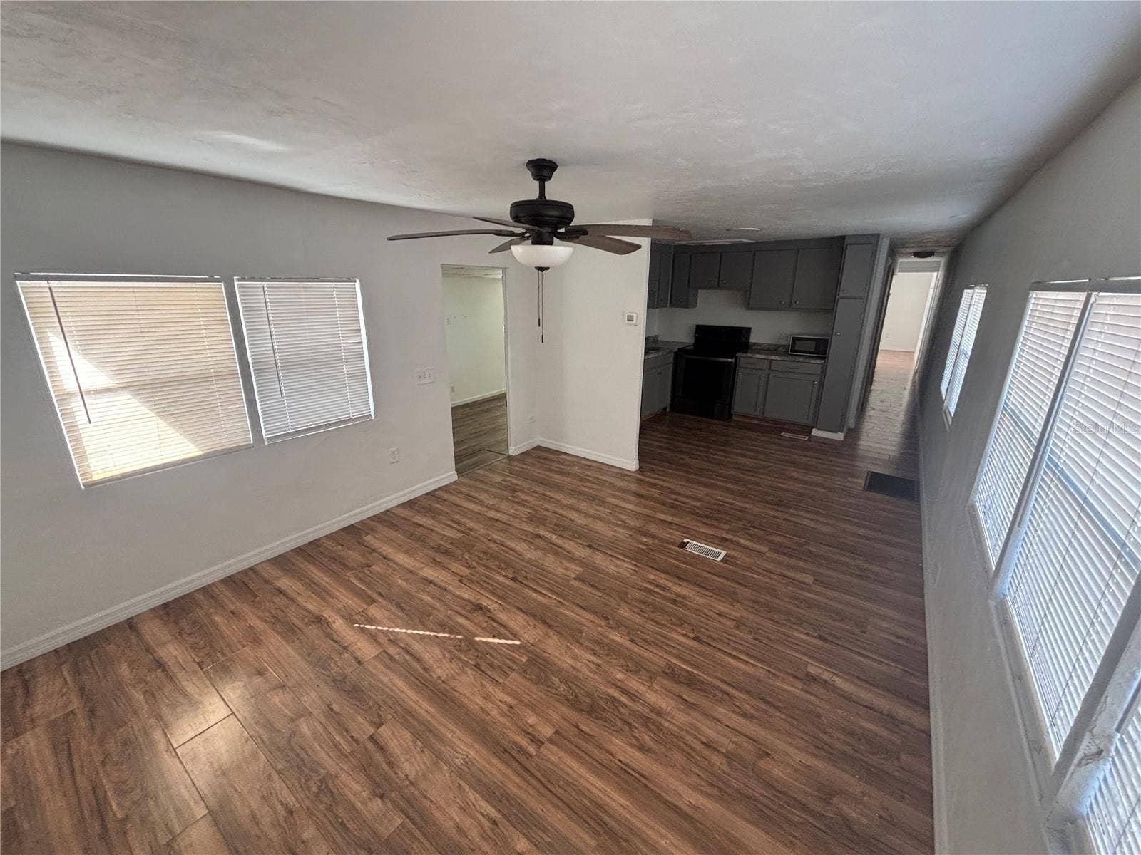 5480 PINELAND AVENUE, Port Orange, FL 32127 5480 PINELAND AVENUE, Port Orange, FL 32127