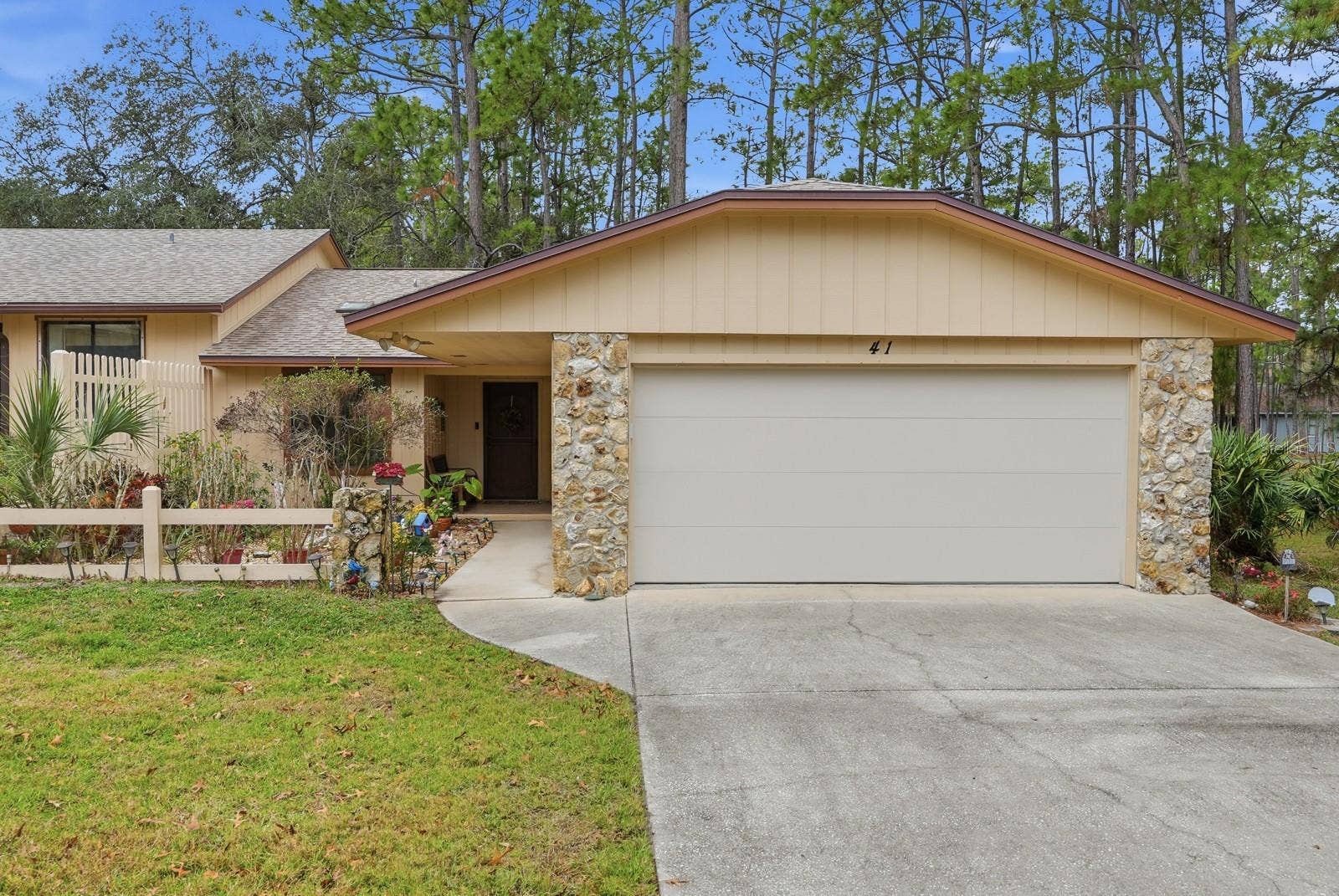 41 CROOKED PINE ROAD, Port Orange, FL 32128 41 CROOKED PINE ROAD, Port Orange, FL 32128
