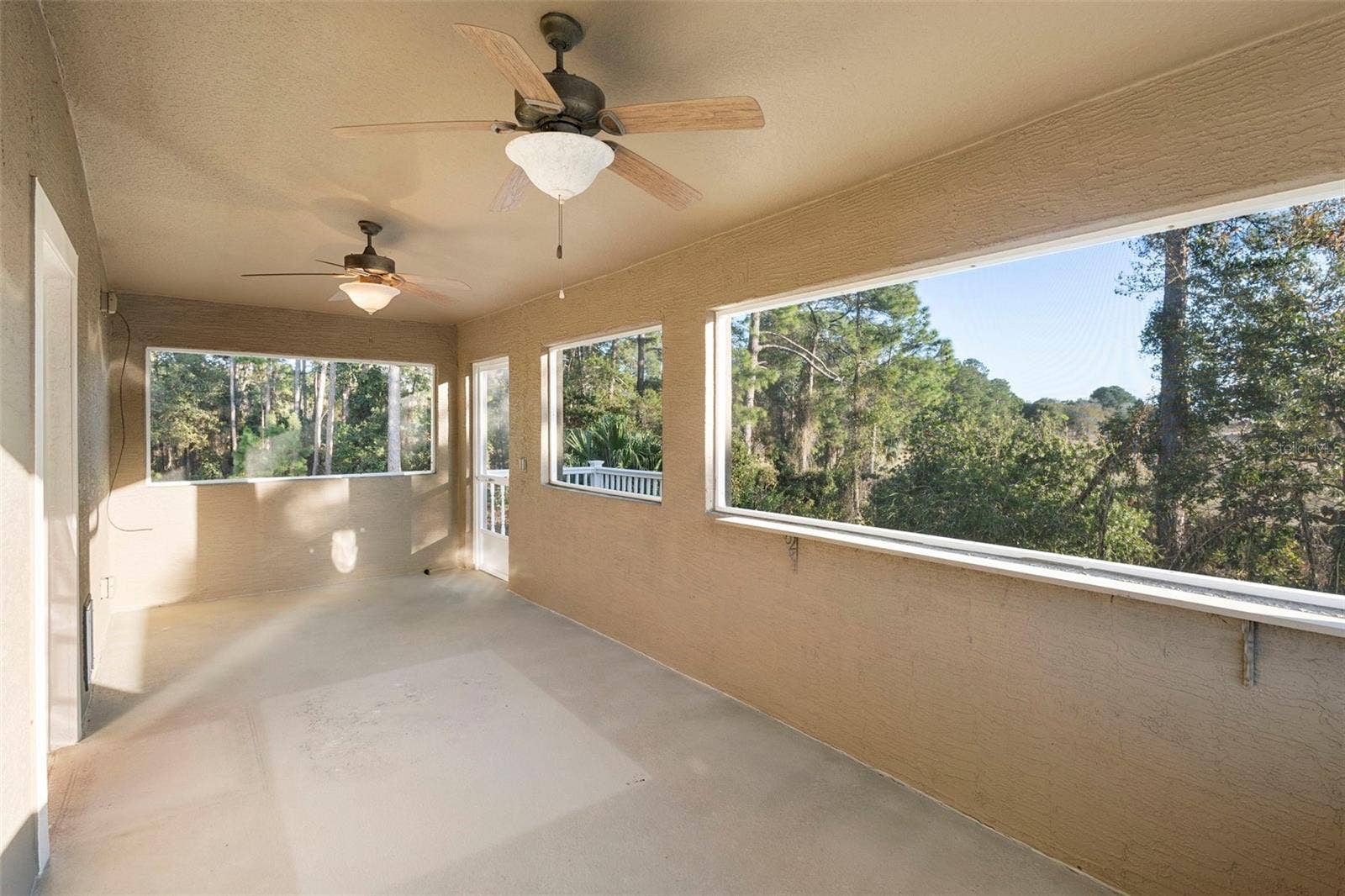 73 SANCTUARY AVENUE, Debary, FL 32713 ADU COVERED PATIO