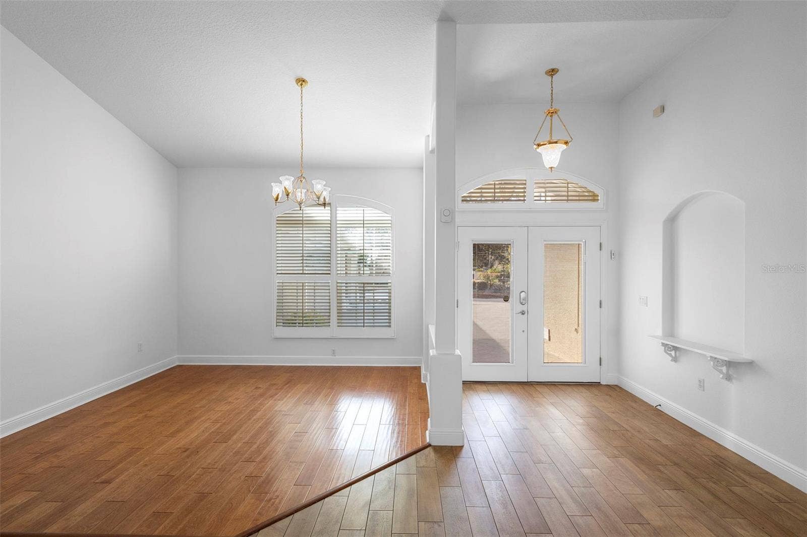 73 SANCTUARY AVENUE, Debary, FL 32713 ENTRY WAY/DINING ROOM