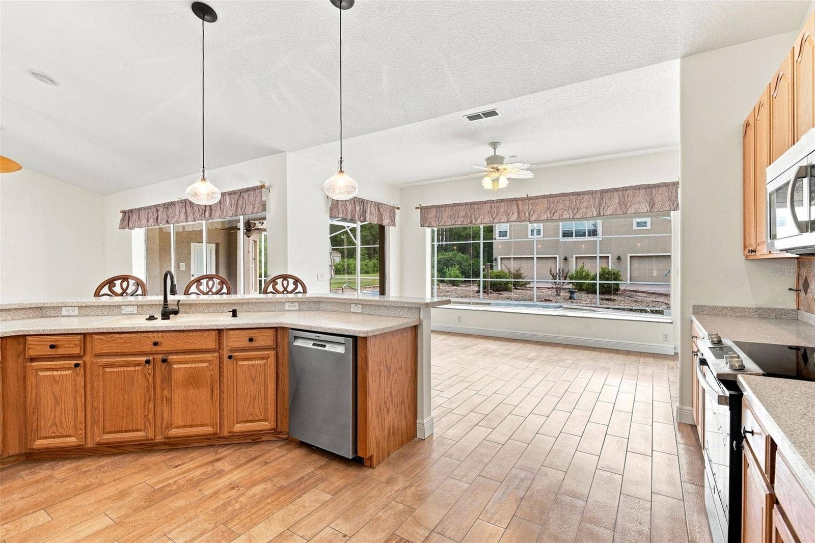 73 SANCTUARY AVENUE, Debary, FL 32713 KITCHEN