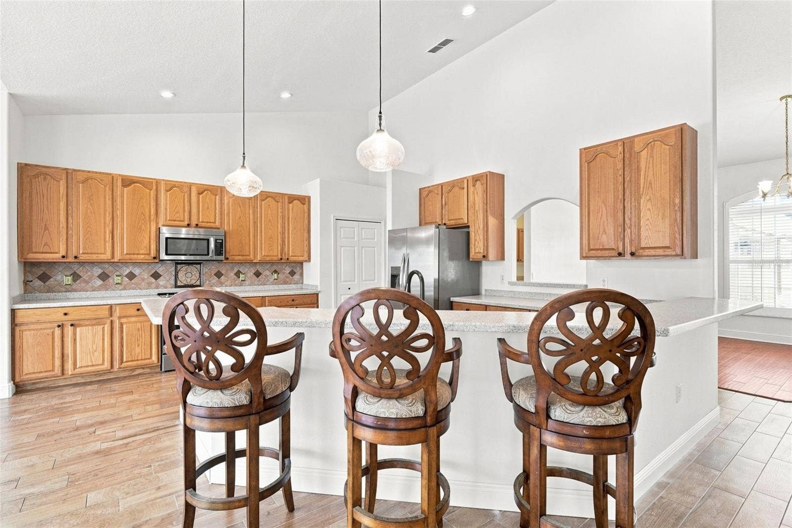 73 SANCTUARY AVENUE, Debary, FL 32713 KITCHEN BAR TOP