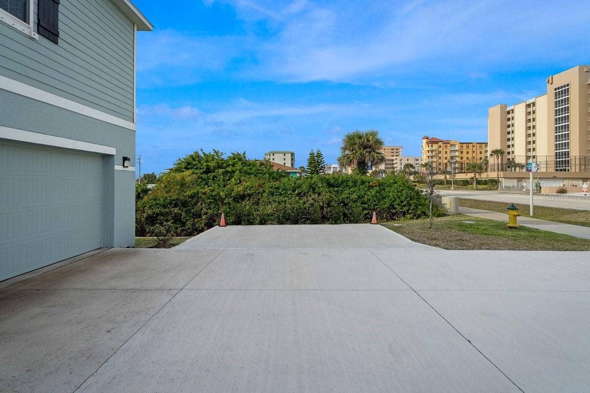 3828 S ATLANTIC AVENUE, Daytona Beach Shores, FL 32118