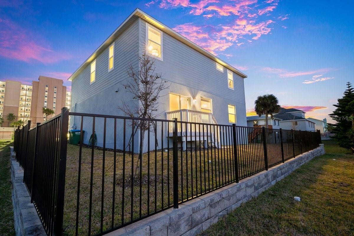 3828 S ATLANTIC AVENUE, Daytona Beach Shores, FL 32118