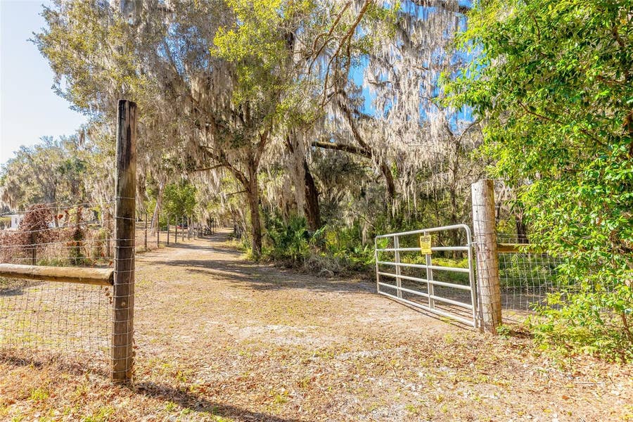 Property photo for 2095 STONE ROAD, Deland, FL
