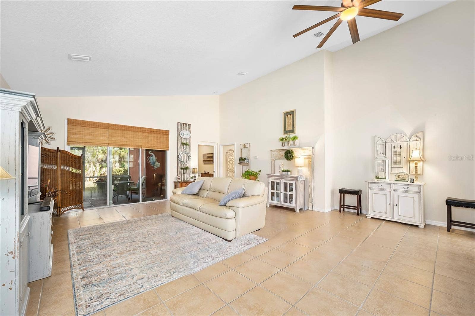 372 CHELSEA PLACE AVENUE, Ormond Beach, FL 32174 Neutral Paint