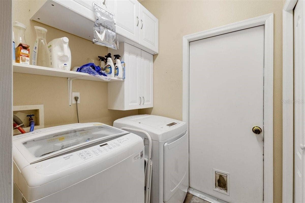 7909 FERNLEAF DRIVE, Orlando, FL 32836 Laundry Room