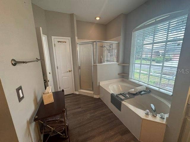 7909 FERNLEAF DRIVE, Orlando, FL 32836 7909 FERNLEAF DRIVE, Orlando, FL 32836