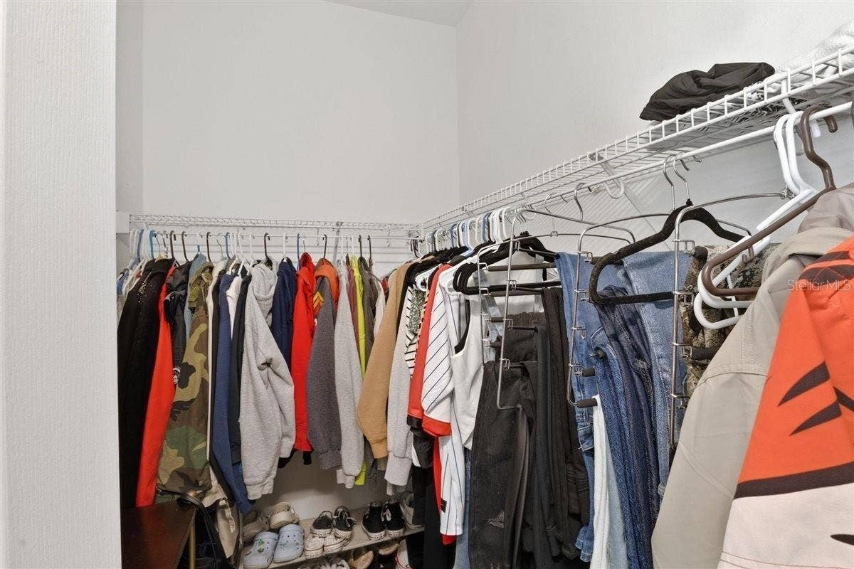 7909 FERNLEAF DRIVE, Orlando, FL 32836 Closet