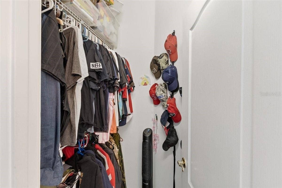 7909 FERNLEAF DRIVE, Orlando, FL 32836 Closet