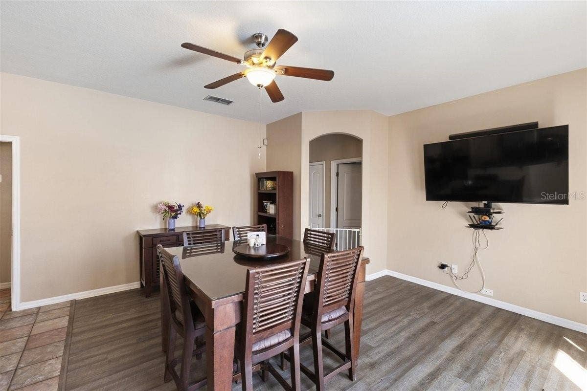 7909 FERNLEAF DRIVE, Orlando, FL 32836 Kitchen - Dining Room