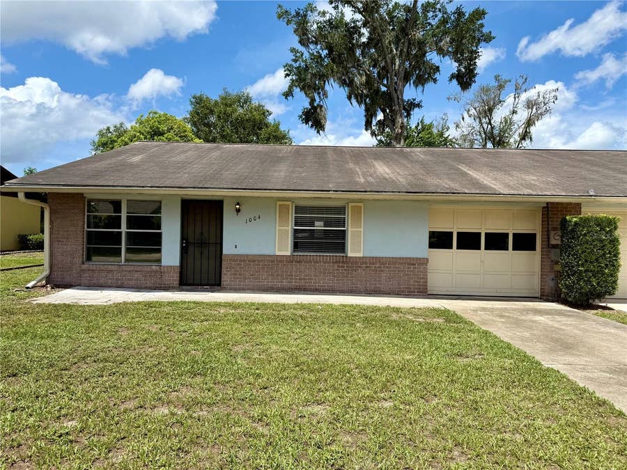 Property photo for 1004 HARTFORD DRIVE, DeLand, FL