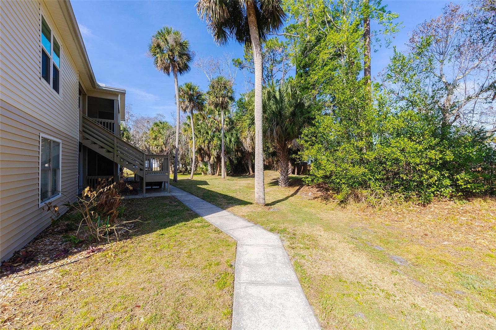 1600 BIG TREE ROAD, #U7, South Daytona, FL 32119