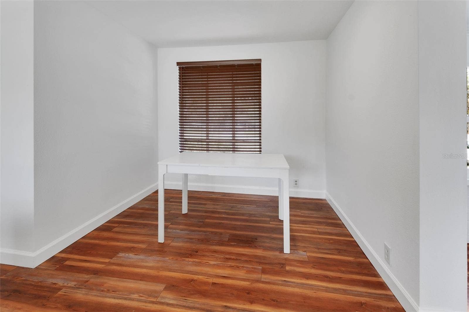 4611 GRAND AVENUE, De Leon Springs, FL 32130 Home #1 Dining Room