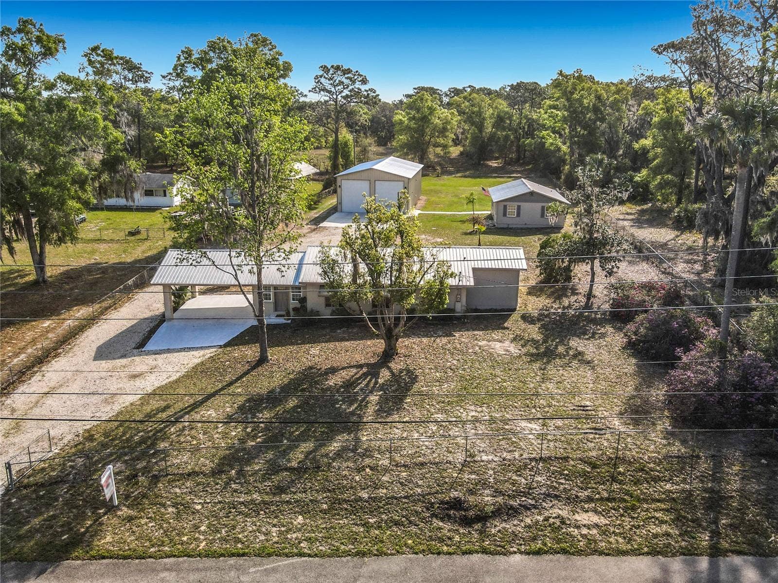 4611 GRAND AVENUE, De Leon Springs, FL 32130 4611 GRAND AVENUE, De Leon Springs, FL 32130